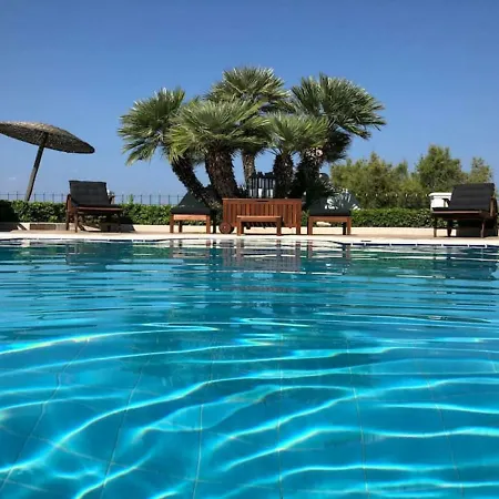 Villa Dolphin אקרטה מראה חיצוני תמונה