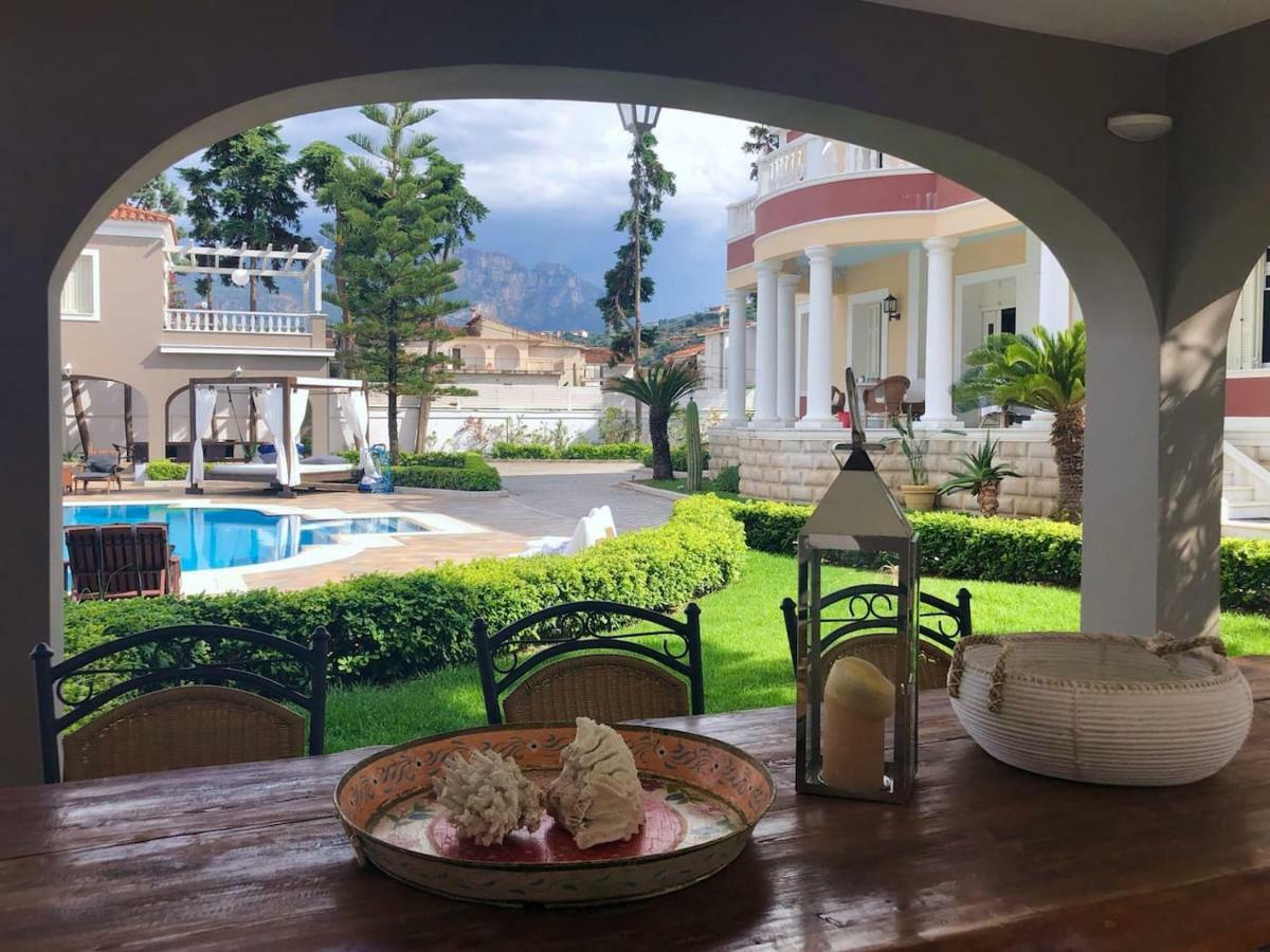 Villa Dolphin *