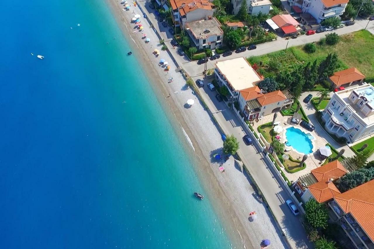 Dolphin Villa Akrata